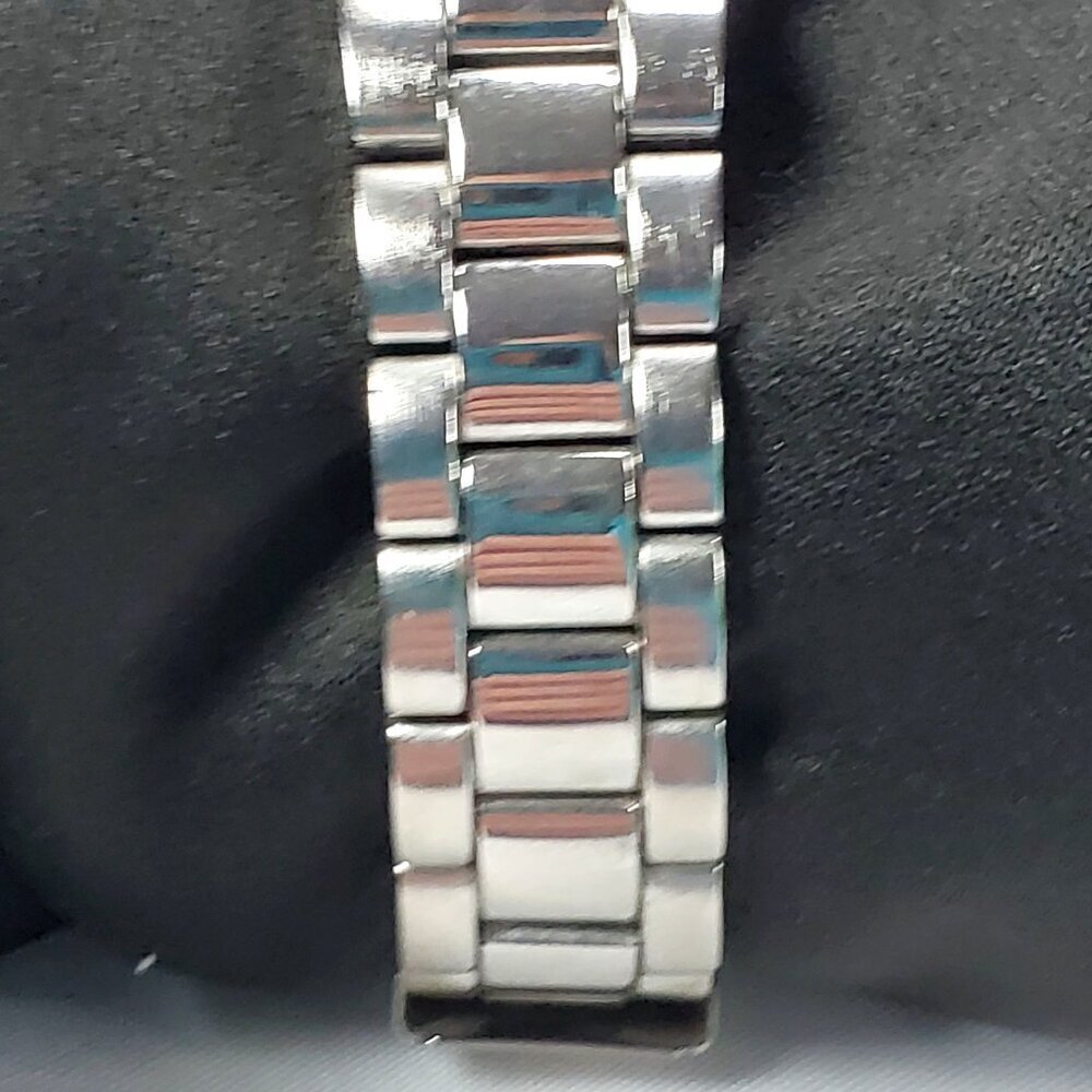 Kenneth Cole Reaction Mens Stainless Steel Watch Black Dial 7 3/4" band Works - Picture 4 of 12